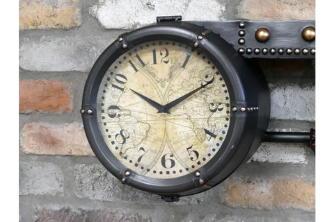 Shelf With Clock & Hooks - 10439