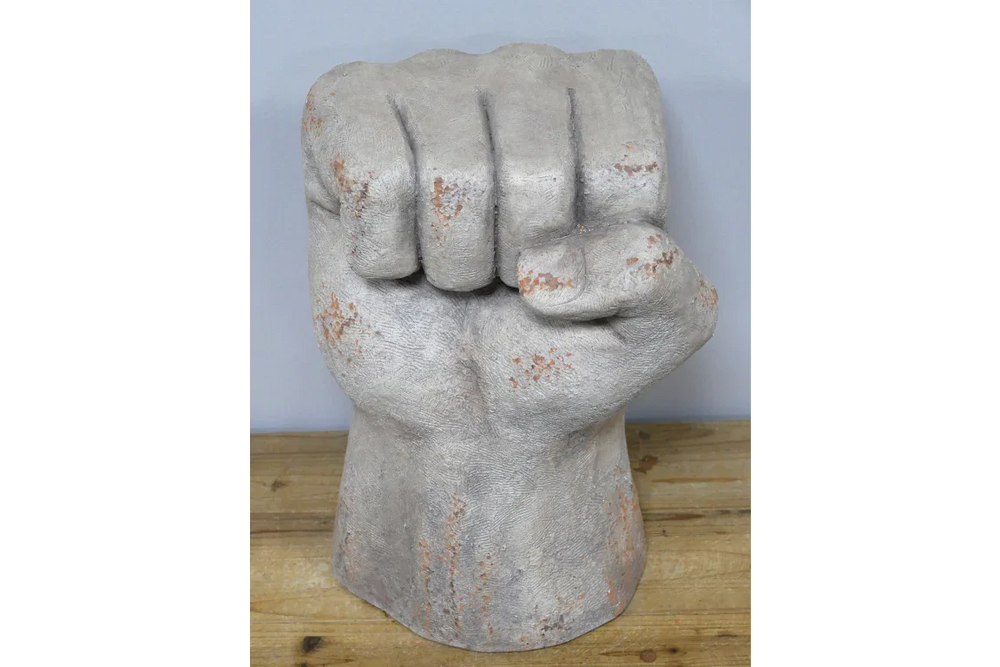 Fist Side Table / Plant Stand - 10753