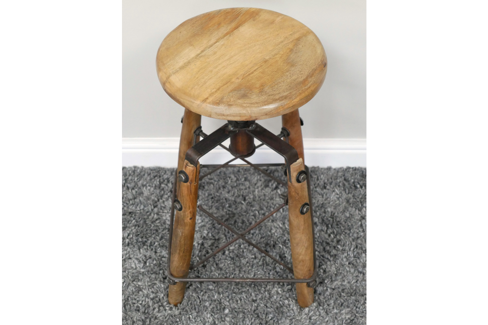 Adjustable Industrial Stool - 11284