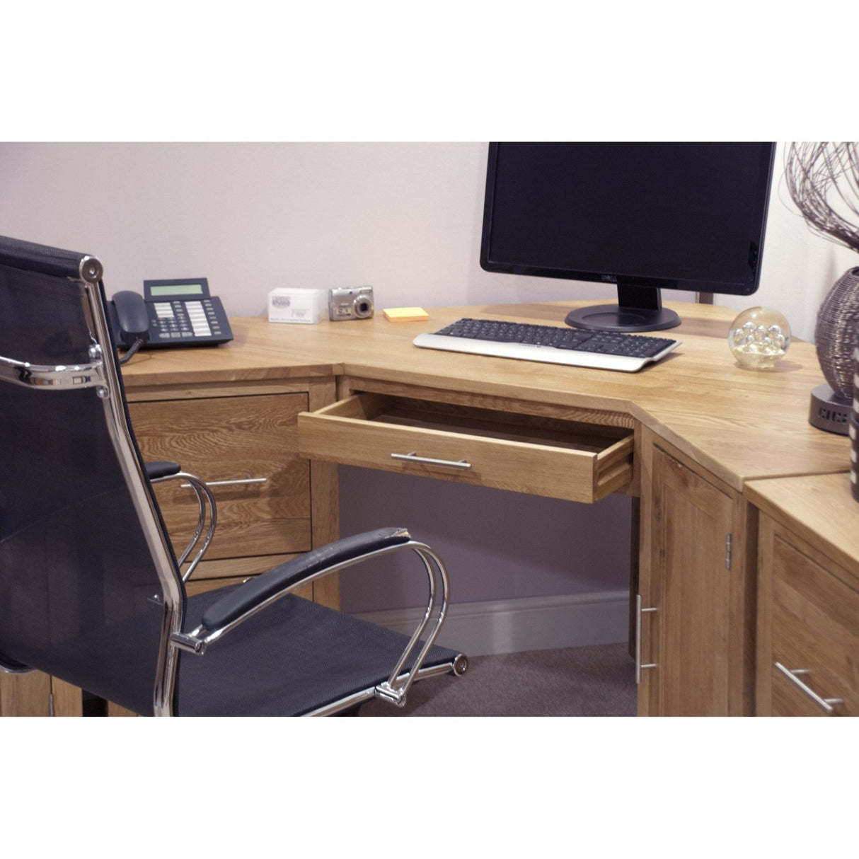 Opus Corner Computer Desk