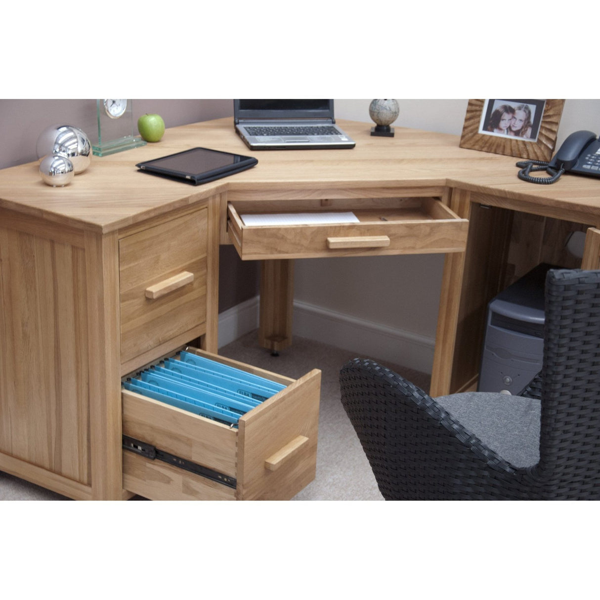 Opus Corner Computer Desk