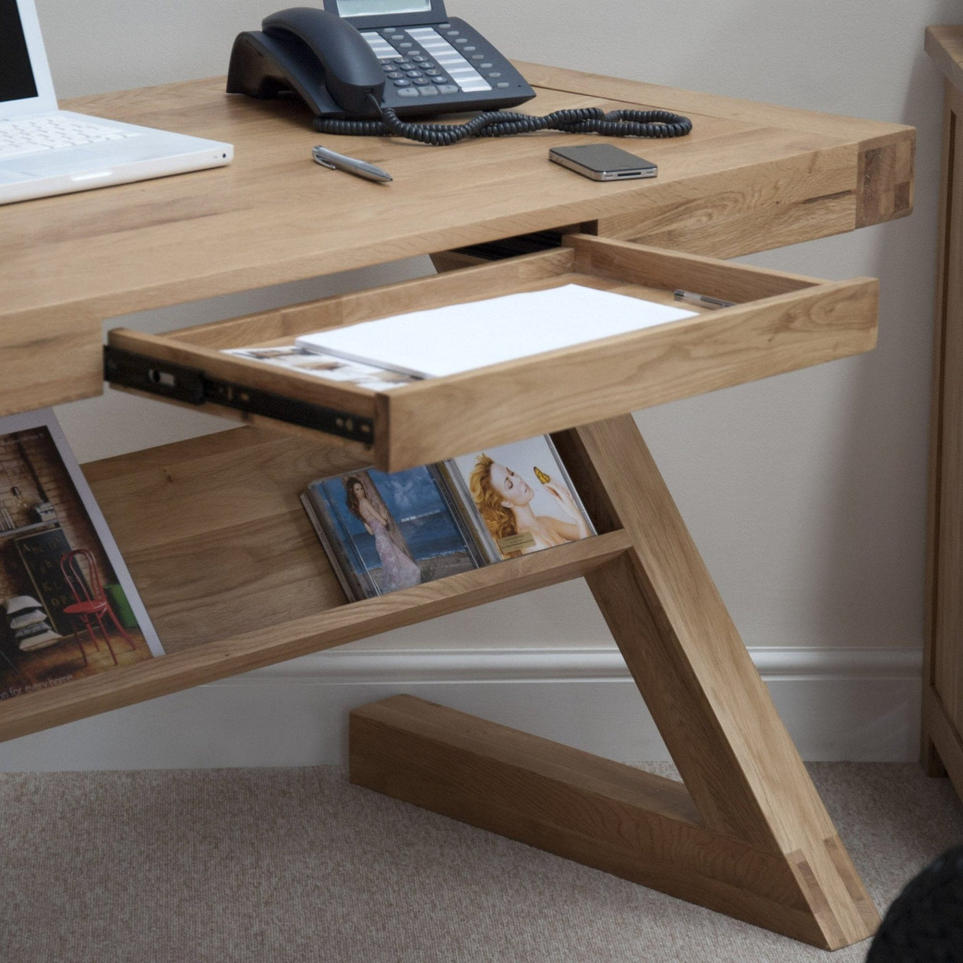 Opus Z Style Office Desk