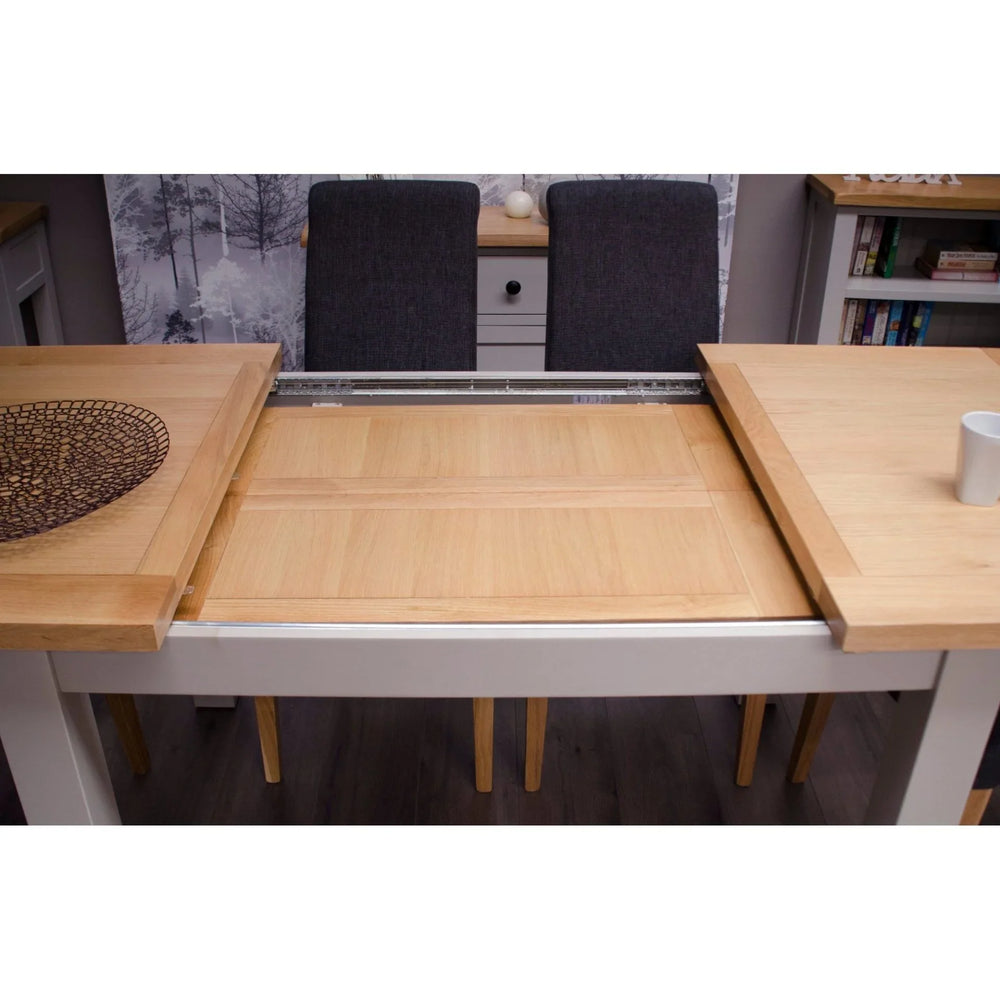 Diamond Medium Extending Table