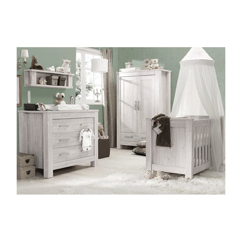 Kensington Cot Bed