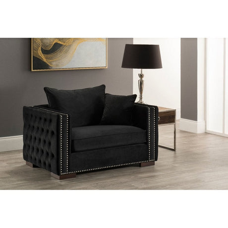 Moscow Snuggle Chair