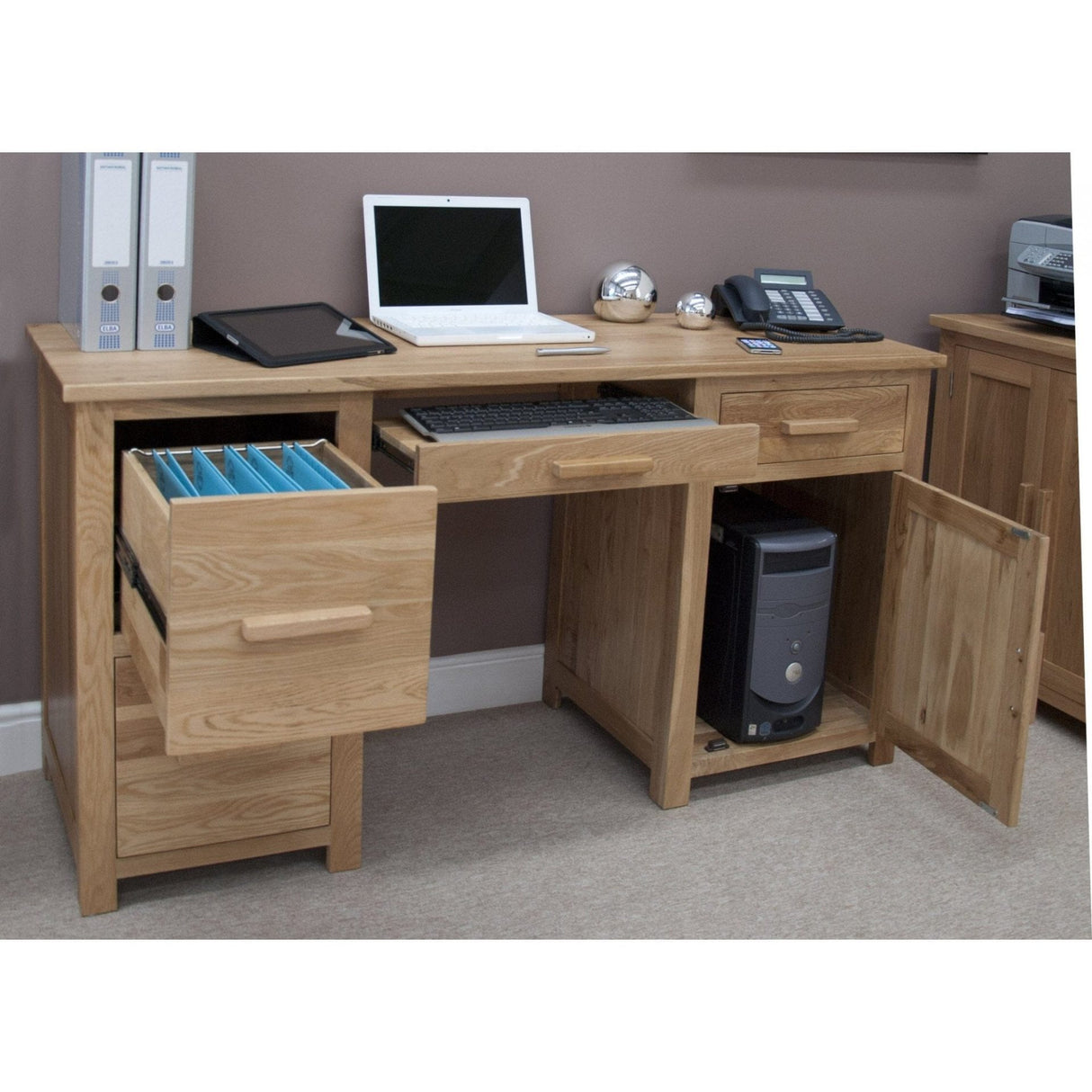 Opus Computer Desk