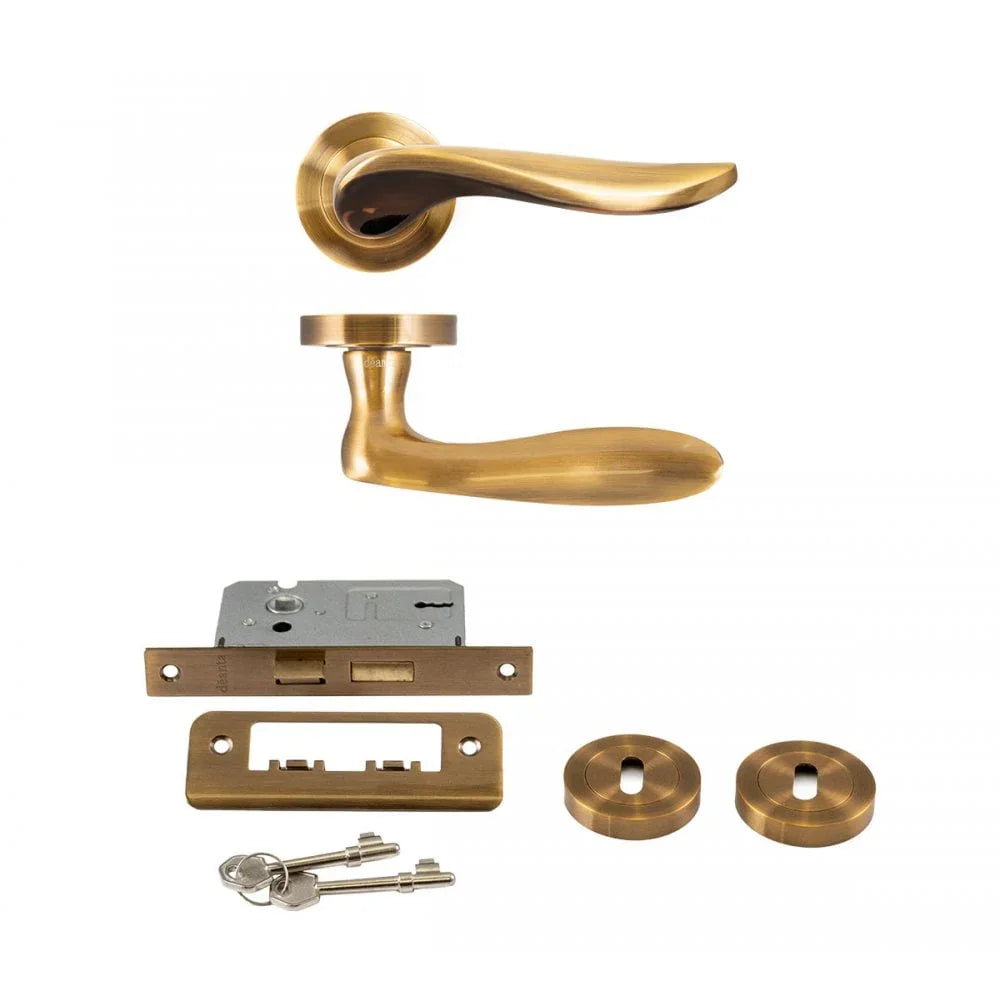 Blasket Antique Brass Bathroom Set Lhh054
