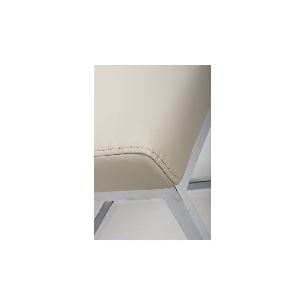 Pair of Seattle Chairs Taupe