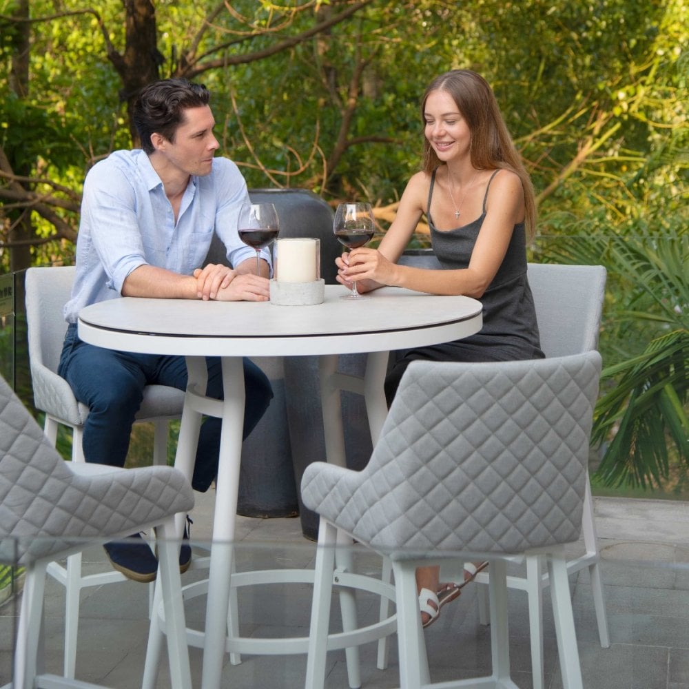 Regal 4 Seat Round Bar Set