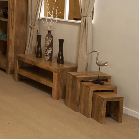 Cube Mango Nest of tables