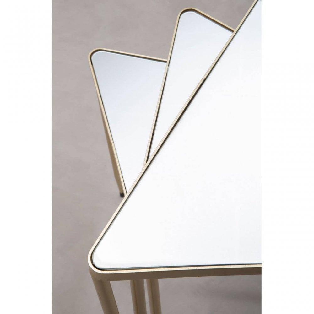 Vento Set Of 3 Triangle Tables