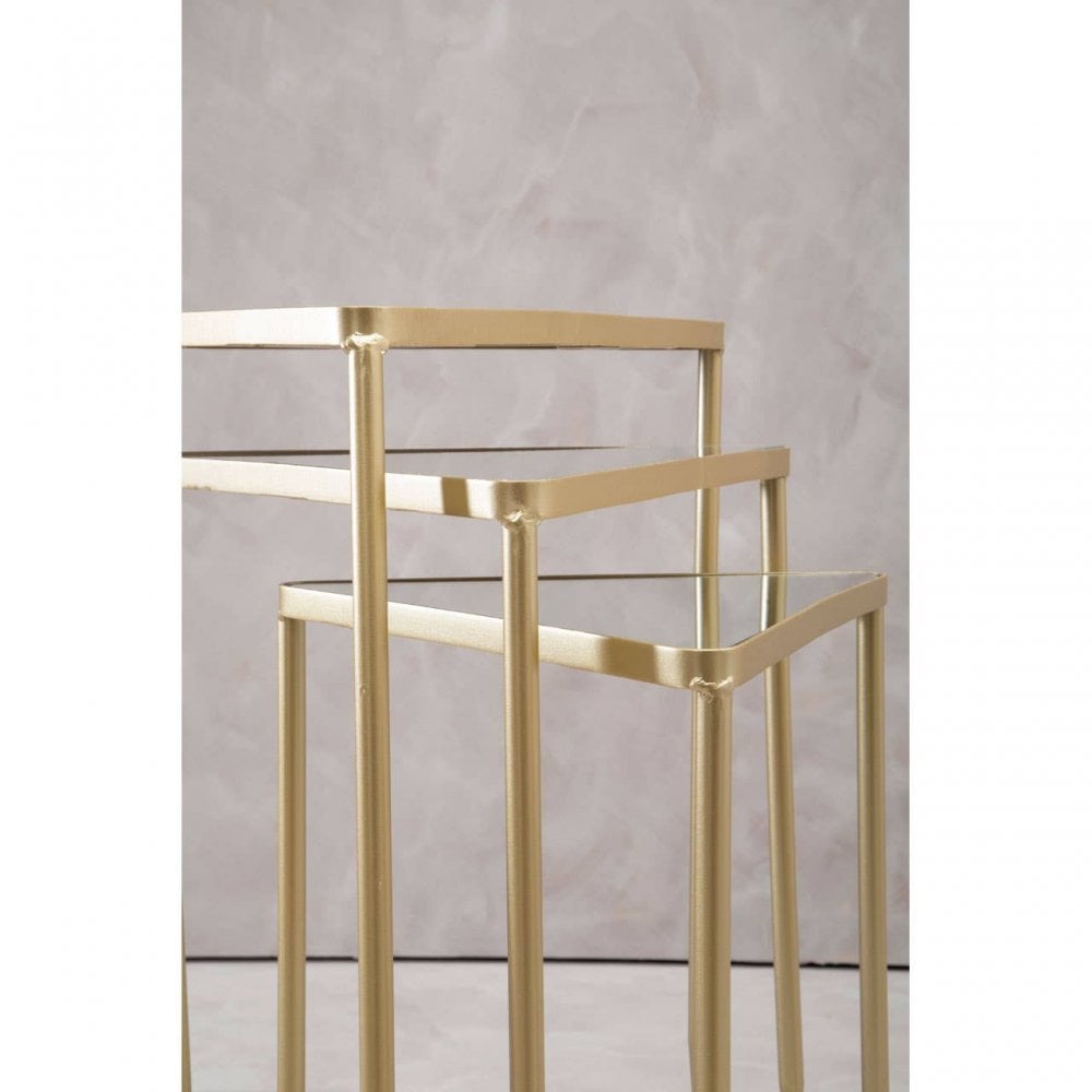 Vento Set Of 3 Triangle Tables