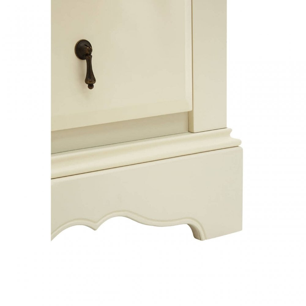 Brampton 4 Drawer Chest