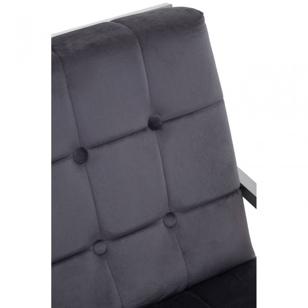 Lila Velvet Chair