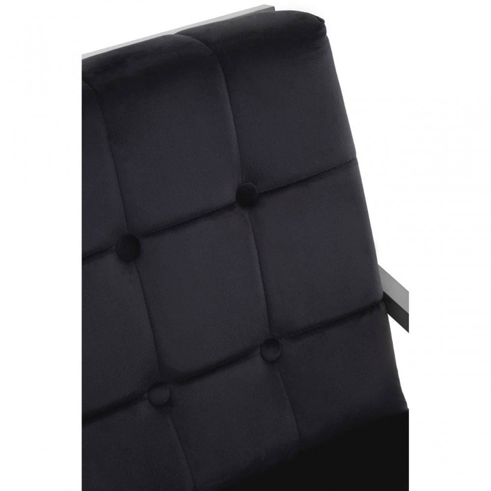 Lila Velvet Chair