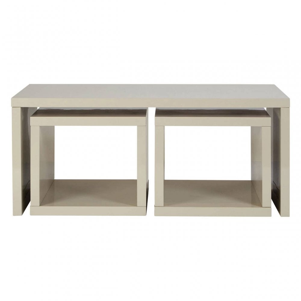 Marlow Coffee Table With 2 Under Tables
