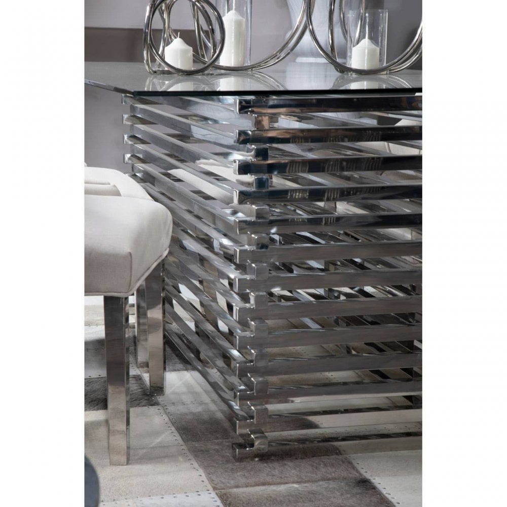 Vero Dining Table