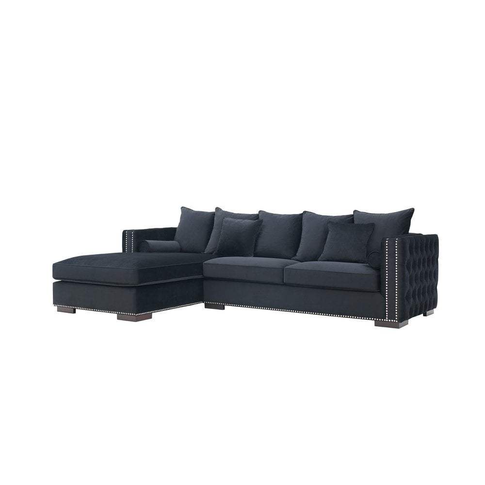 Black Moscow Corner Suite