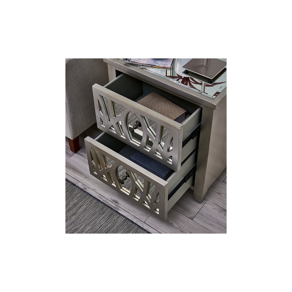 Gallo Lamp Table