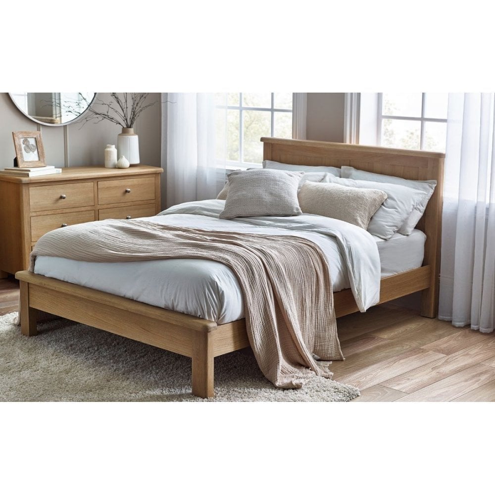 Memphis Limed Oak Bed