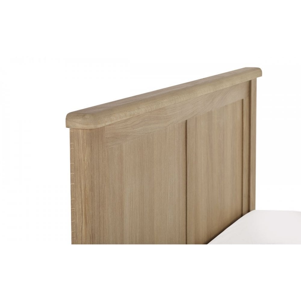 Memphis Limed Oak Bed