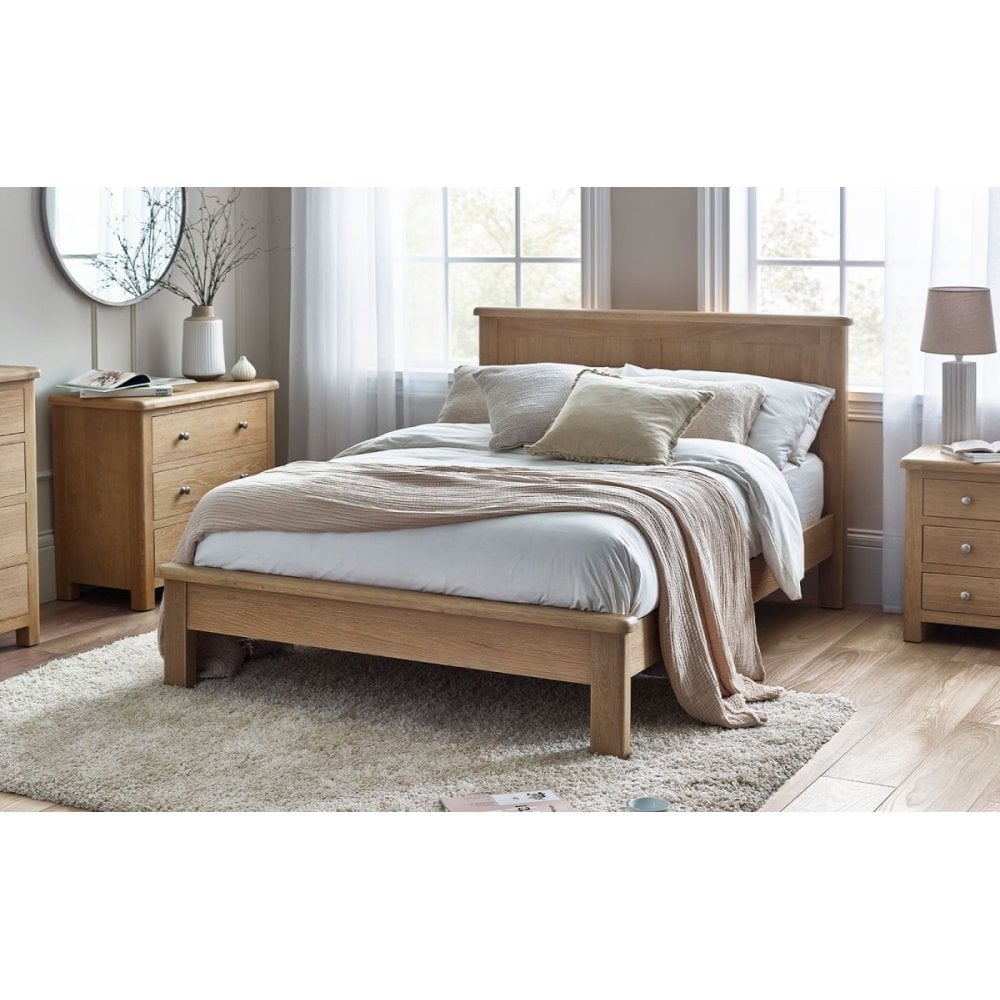Memphis Limed Oak Bed