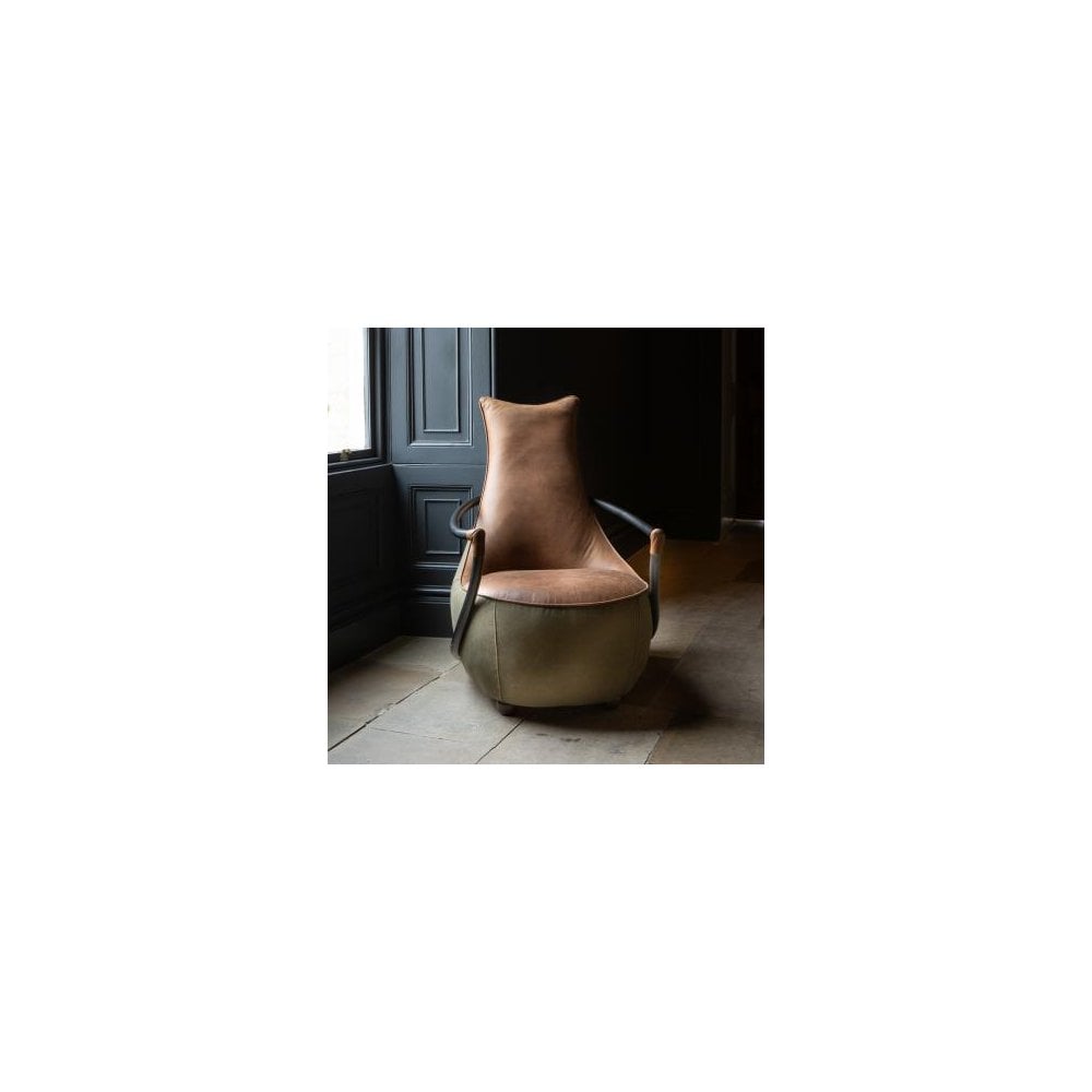 Apache Chair in Leather