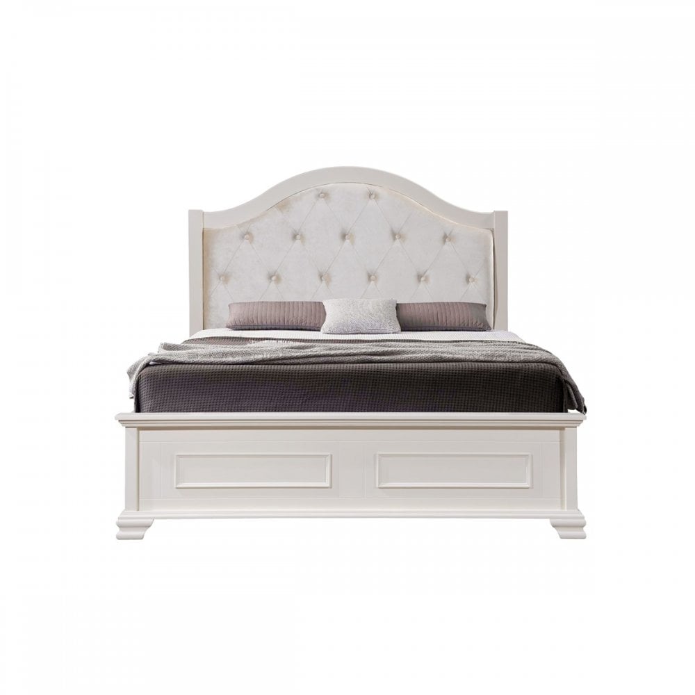 Charlotte Bed