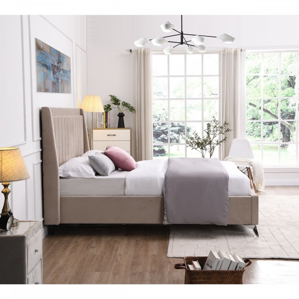 Mayo Bed Beige