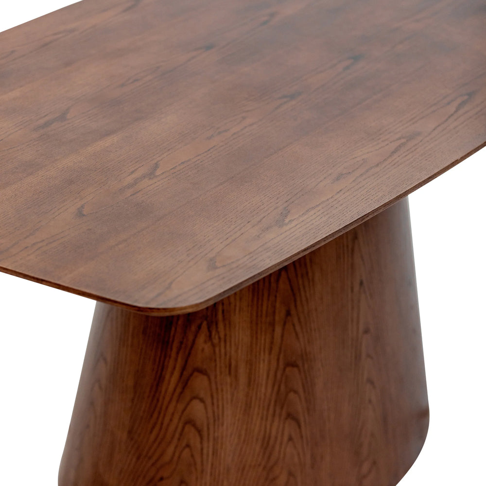 Elegant 1.8m Chestnut Oak Veneer Dining Table for Stylish Interiors