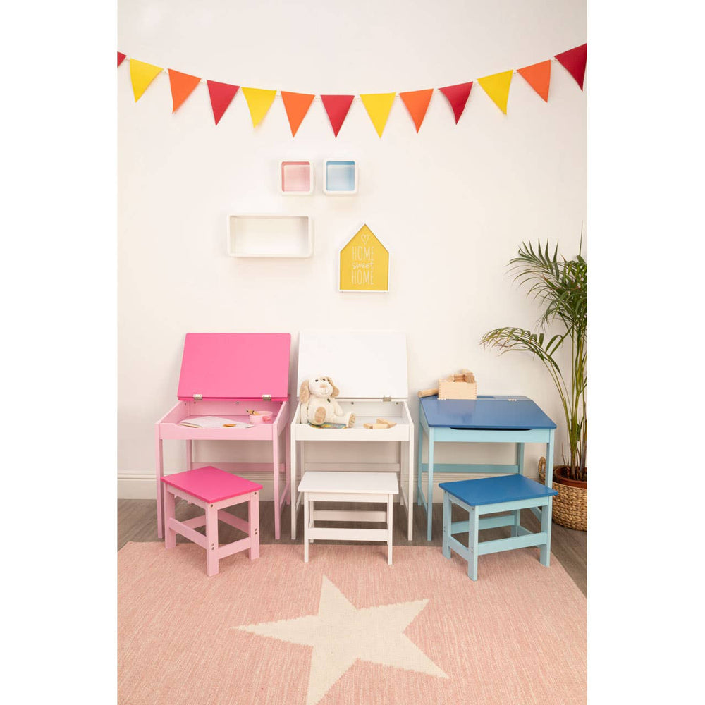 Three floating wall cubes in white, arranged in a playful setting with colorful decorations. The cubes are positioned at different heights, showcasing their open design. A vibrant banner with triangular flags hangs above, and a small decorative house is mounted on the wall. A potted plant adds a touch of greenery to the scene, while a soft rug with a star pattern is visible on the floor
