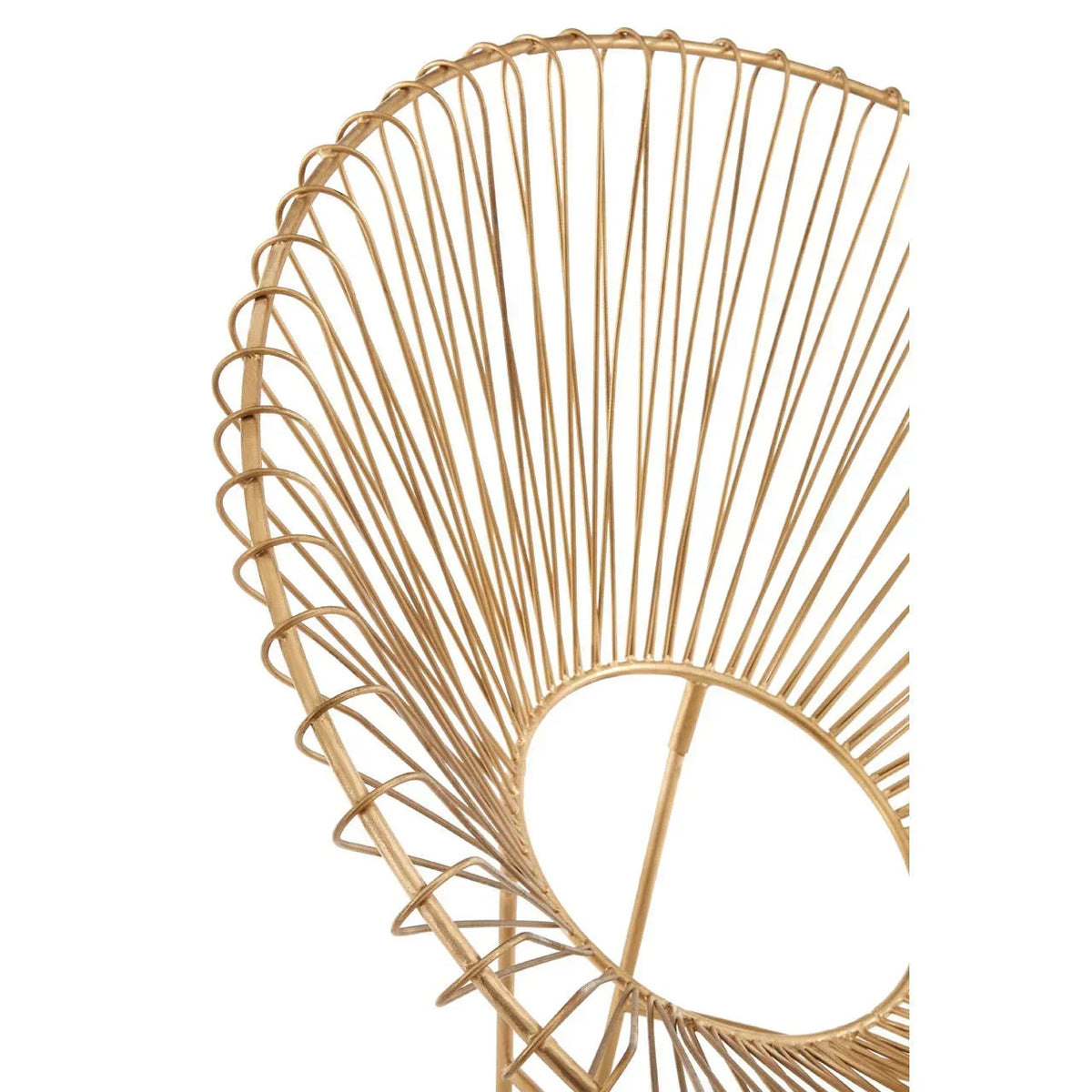 Gold metal wire lounge chair with curved backrest, close-up view of frame detail