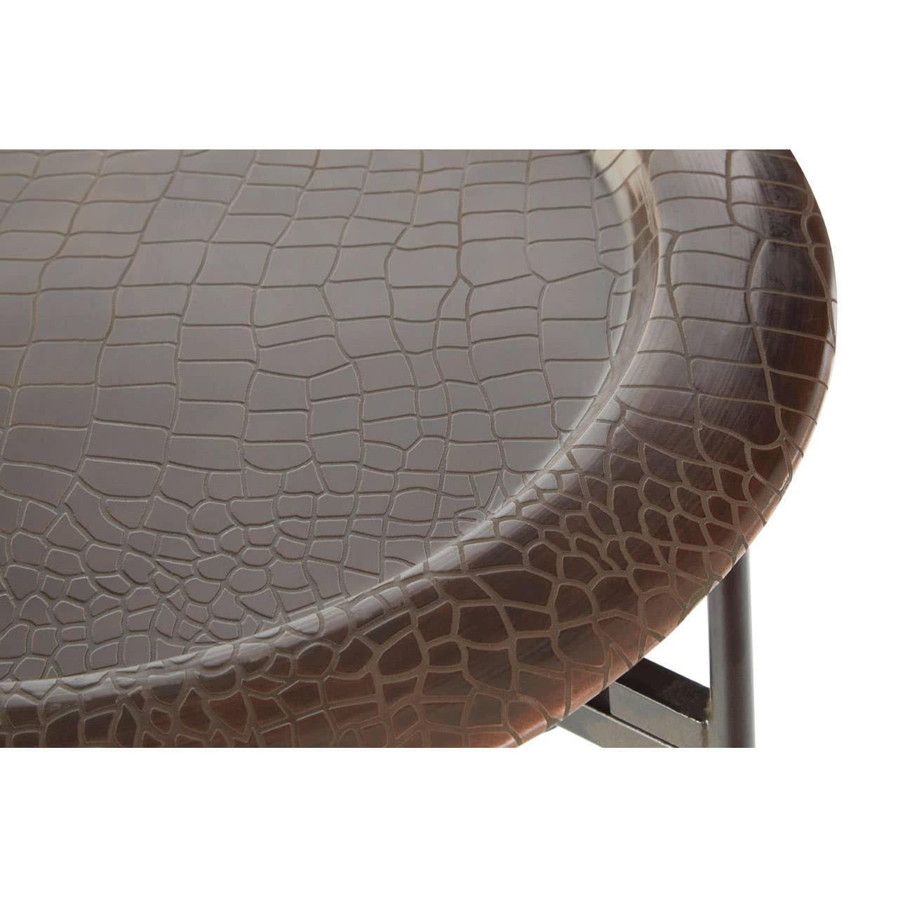 Round side table featuring a crocodile texture in a copper finish, with a smooth, curved edge and a sturdy black metal base. The surface displays a rich, glossy appearance that highlights the unique texture