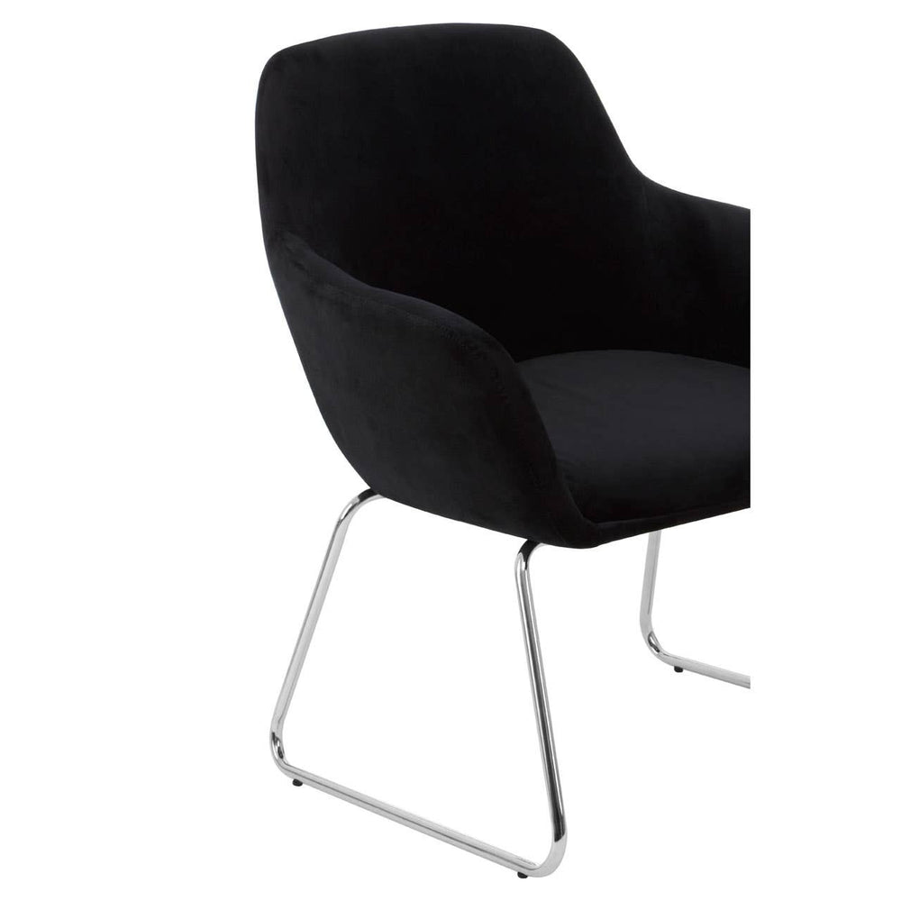 Sleek Chrome Sled Leg Chair