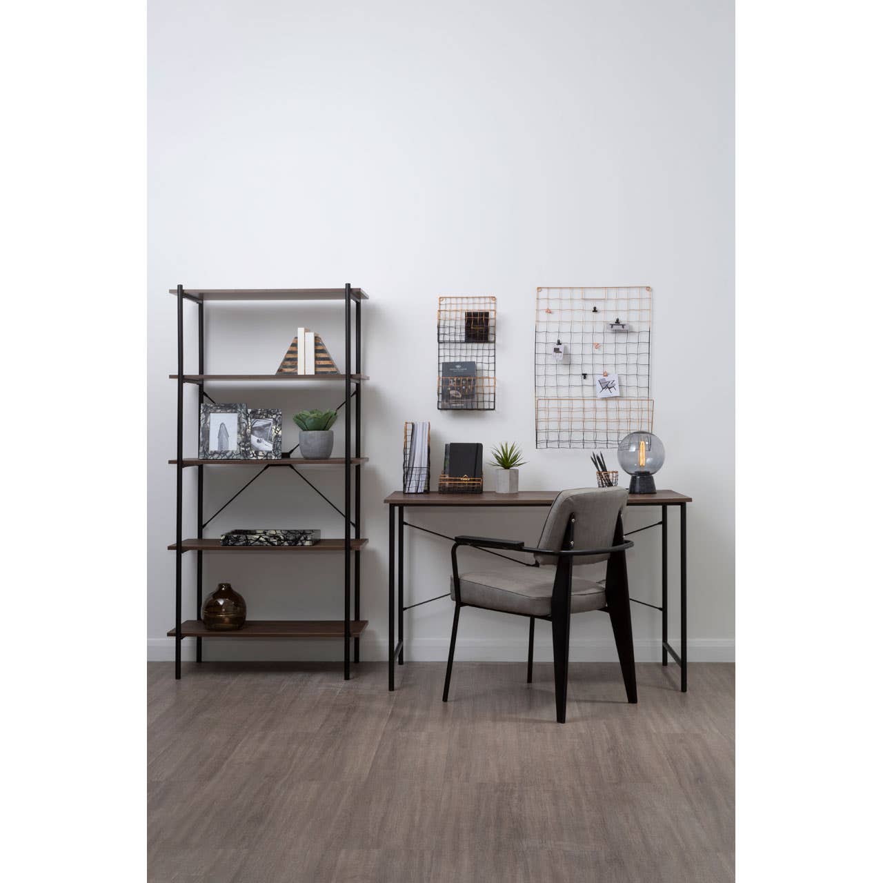 Oak Veneer Metal Frame Desk