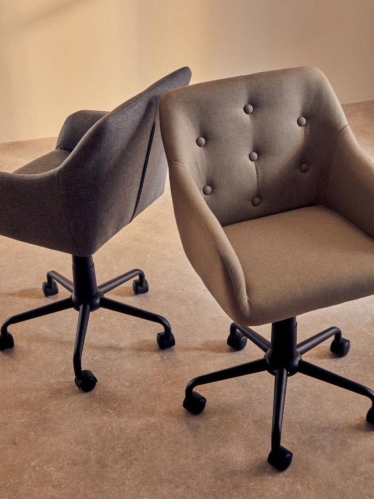 Elegant Swivel Office Chair