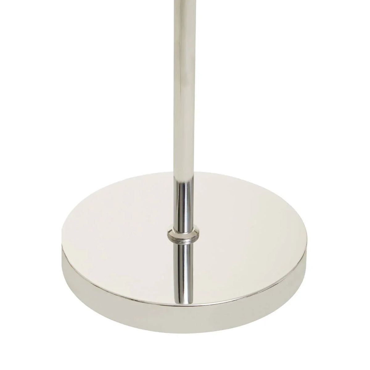 Chrome metal lamp base with round shape and polished finish