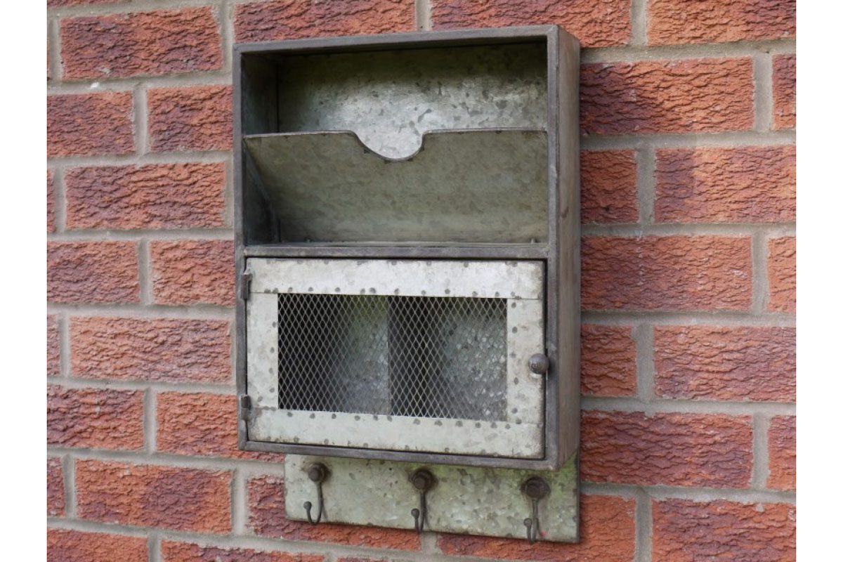 Wall Storage Unit