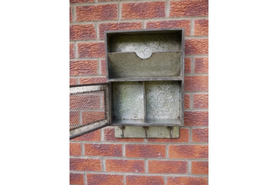 Wall Storage Unit - 3169