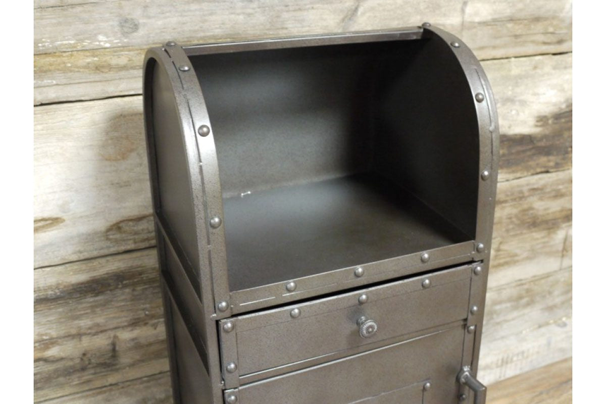 Industrial Bedside