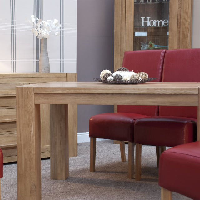 Vermont Small Trend Dining Table