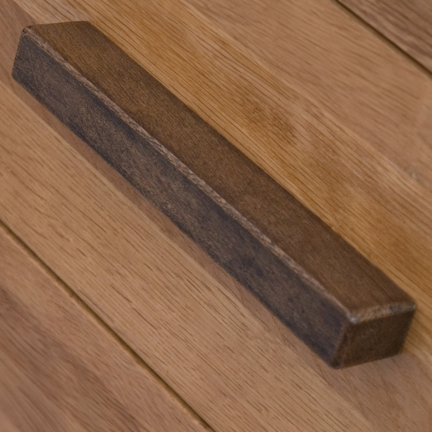 Oak (Dark) Bar Handle - 128mm spacing