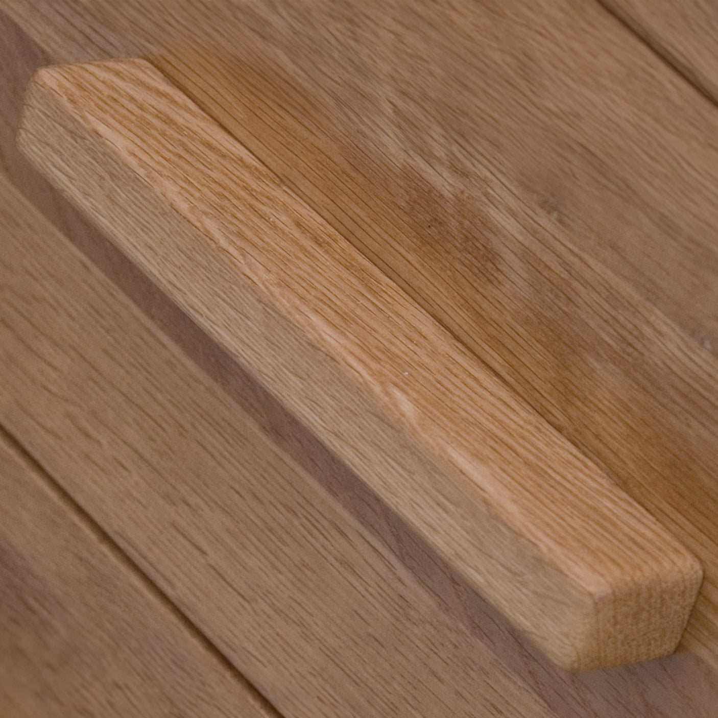 Oak Bar Handle - 128mm spacing