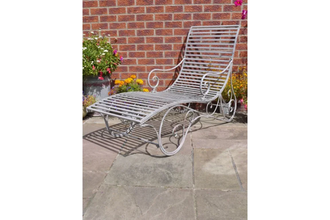 Antique Grey Lounger - 5422