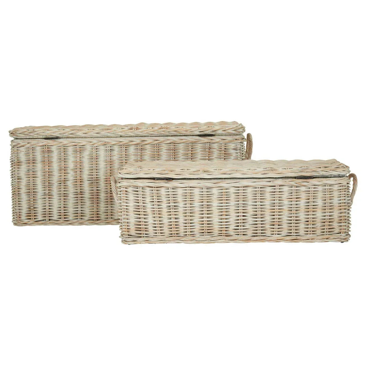 Set of two natural wicker storage baskets with lids and handles