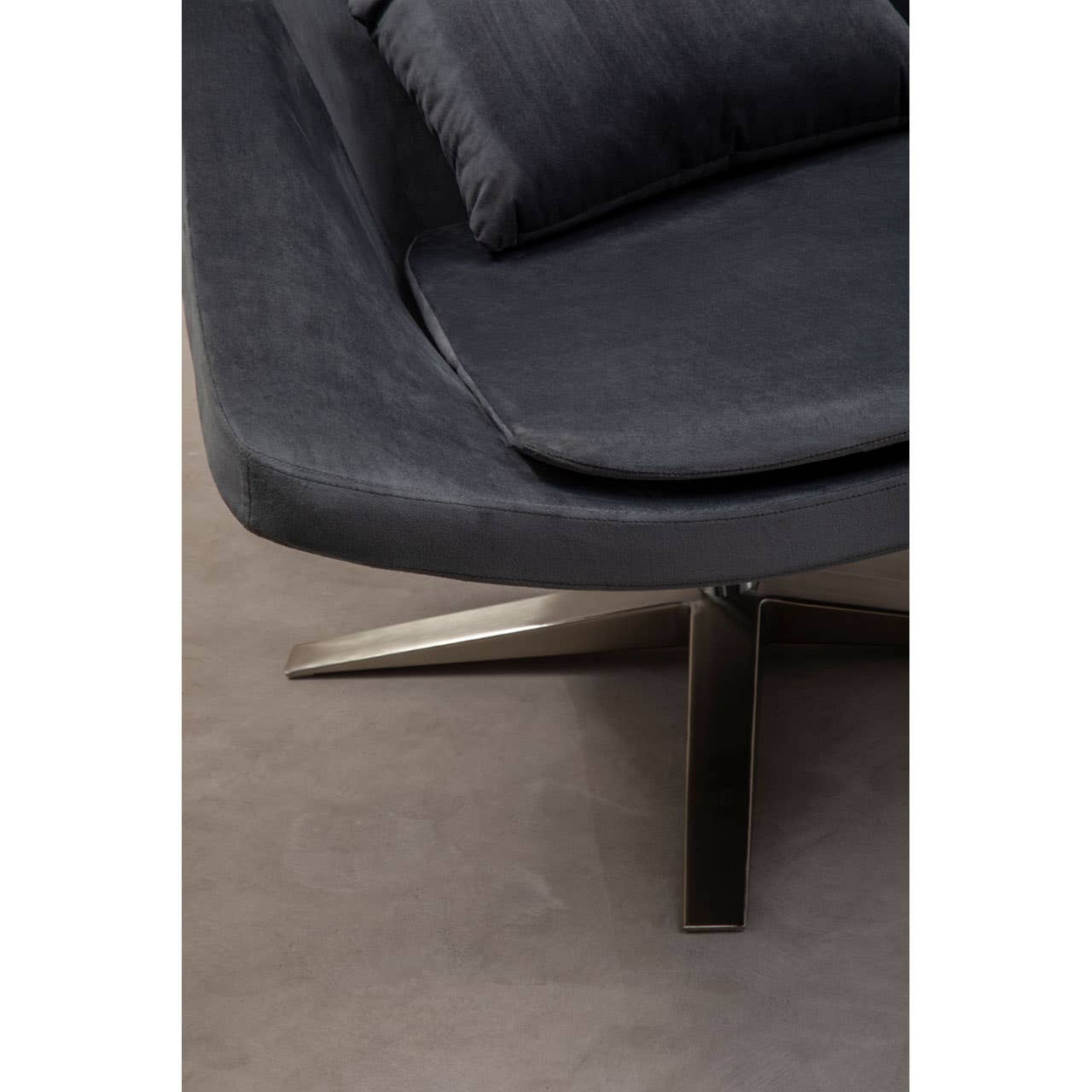 Plush Velvet Star Armchair