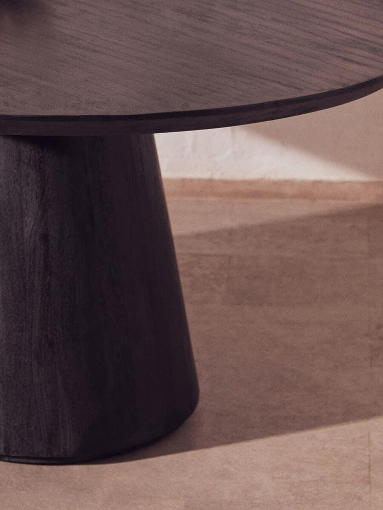 Sustainable Mango Wood Dining Table
