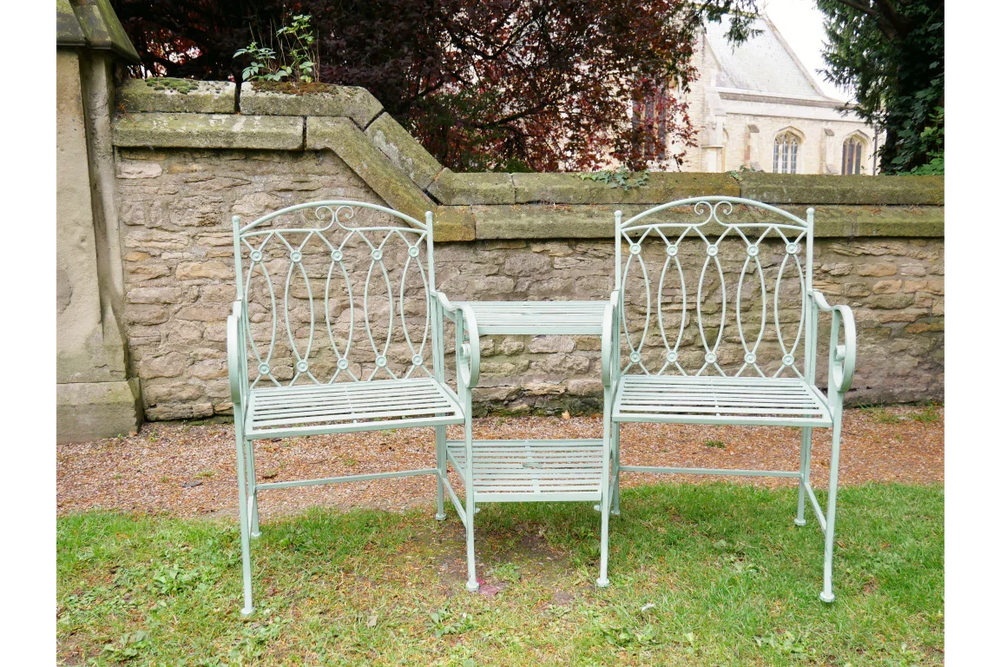 Pistachio Lovers Bench - 6402