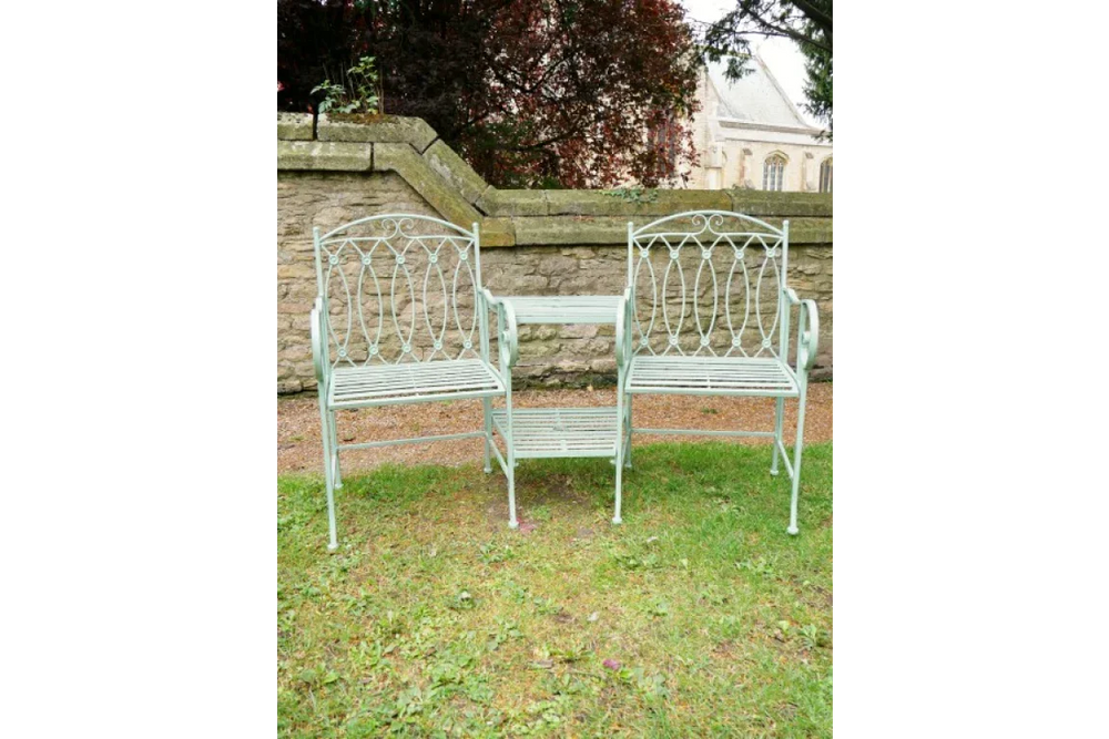 Pistachio Lovers Bench - 6402