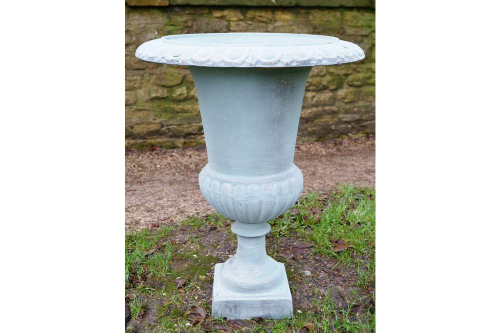 C2 Urn No Base O/C Finish - 6569